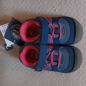 NEW OshKosh B'gosh Toddler Sneakers